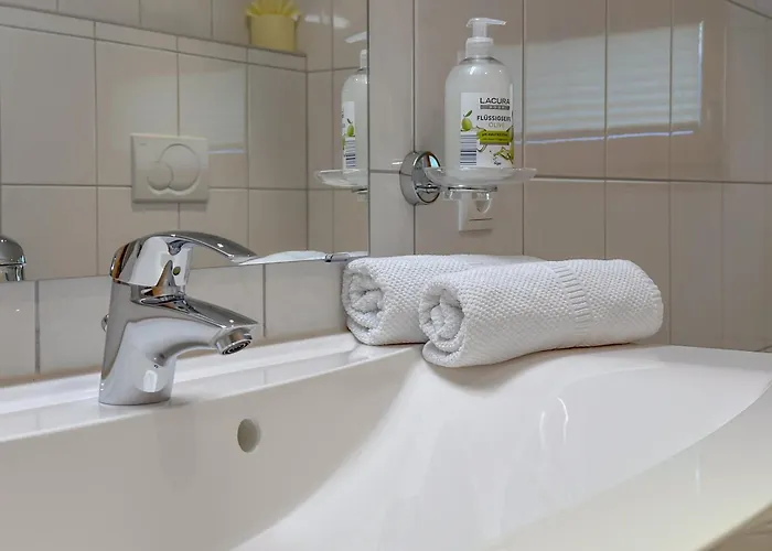 Loreen * ニーダートハイ