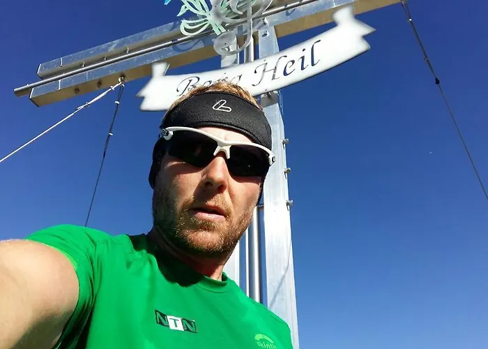 アパート Loreen ニーダートハイ