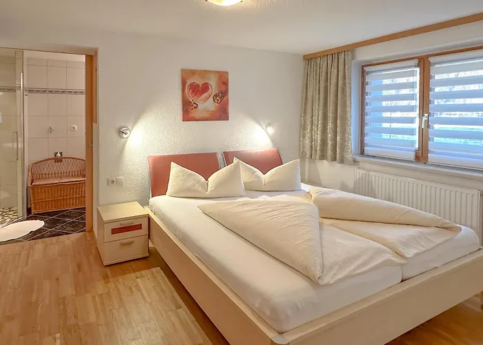 Daire Loreen Niederthai